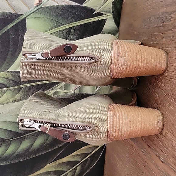 Rag and Bone heeled canvas booties - Picture 4 of 9